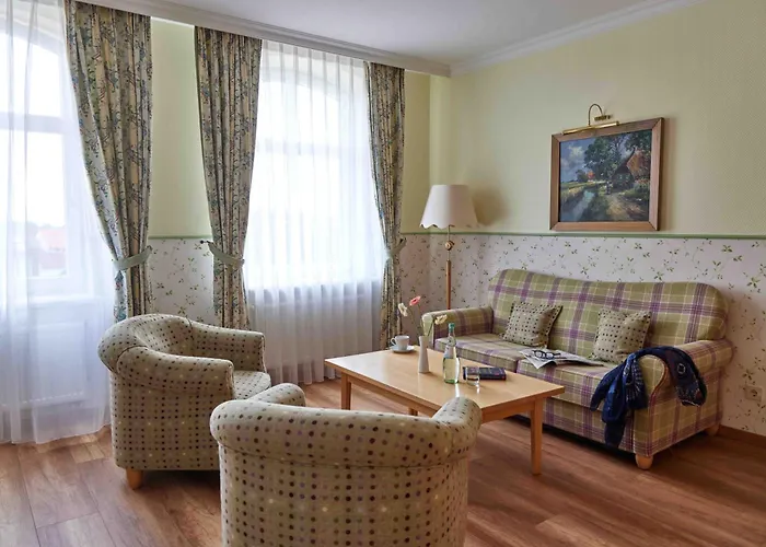 Inselhotel VierJahreszeiten